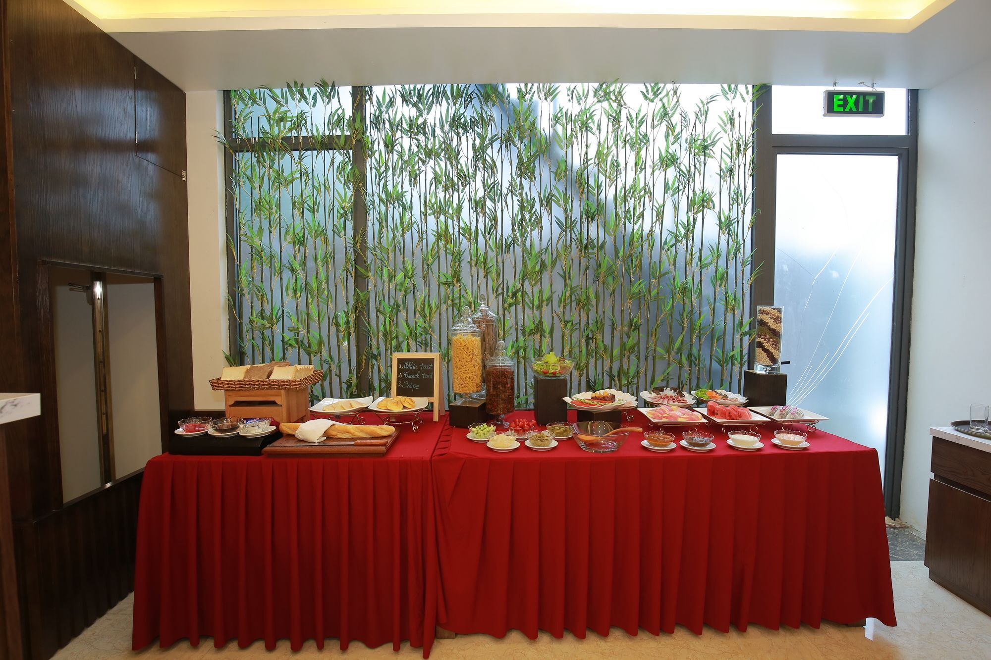 Inearth Hotel Hanoi Eksteriør bilde